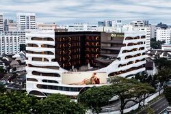 Macpherson Mall (D13), Retail #568023431